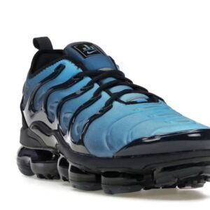 Alternative view of Nike Air VaporMax Plus Obsidian
