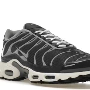 Alternative view of Nike Air Max Plus Greyscale Cool Grey